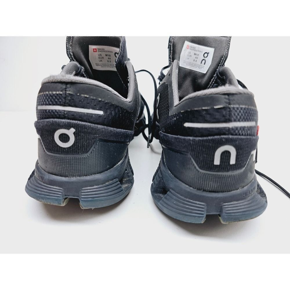 Oncloud Running Shoe Men 10 - image 5